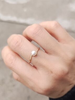 10kt Gold akoya baby Pearl Ring - Classic Women’s Jewelry